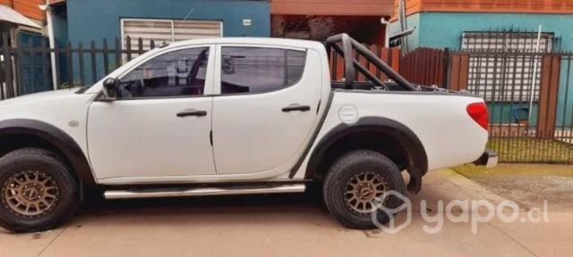 Vendo l200 work excelente estado a toda prueba