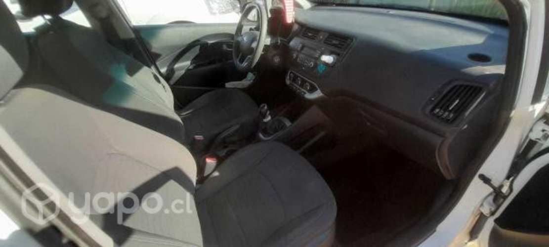 Kia motors rio 2015