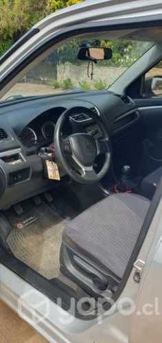 Se vende Suzuki swift