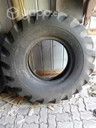 Neumáticos maquinaria