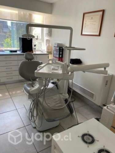 Sillón dental en buen estado