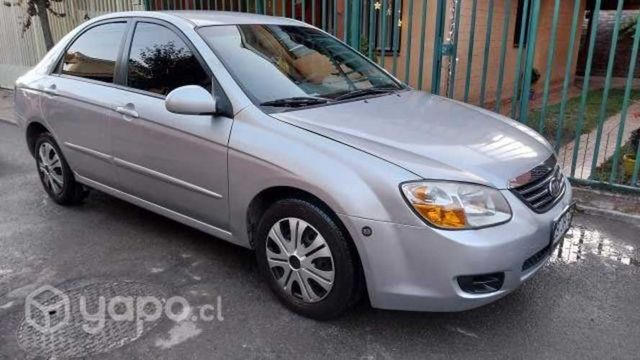 kia cerato 2009