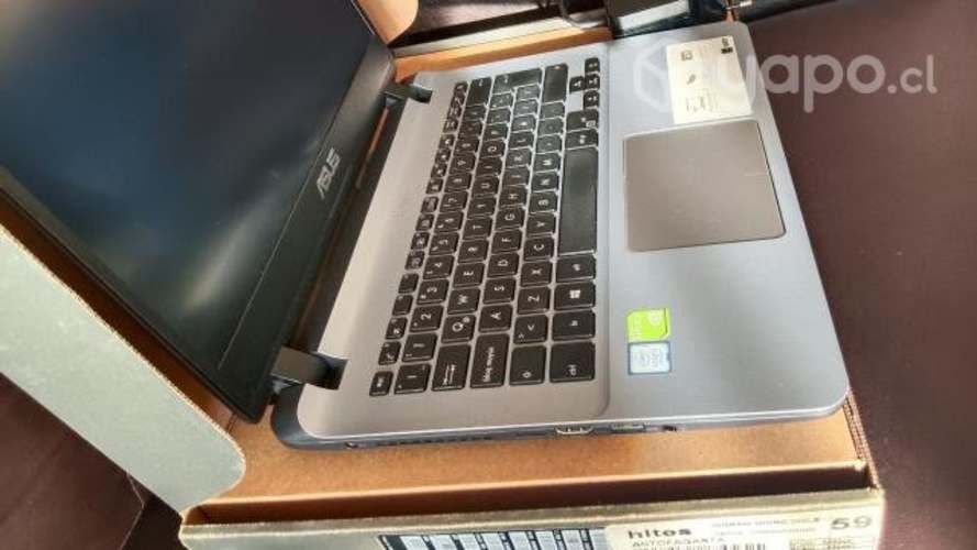 Laptop ASUS 14" X407U