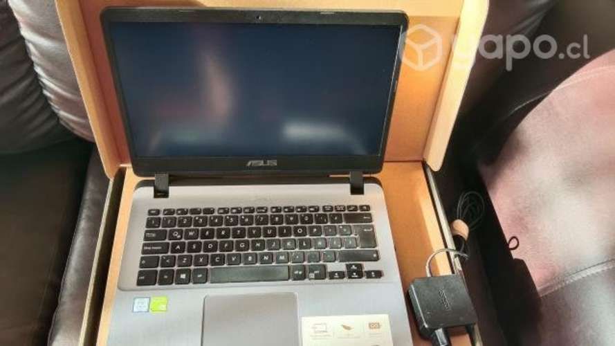 Laptop ASUS 14" X407U