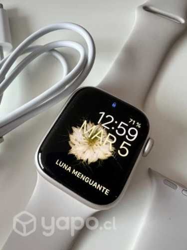 Apple Watch Series 8