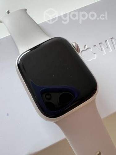 Apple Watch Series 8