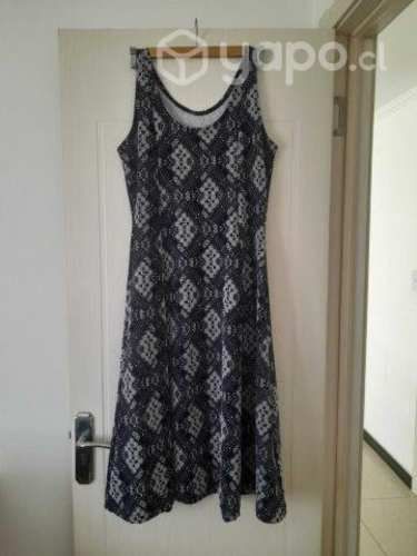 Vestido talla M (Nuevo)