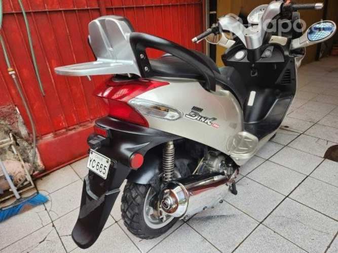 kymco grand dink 250