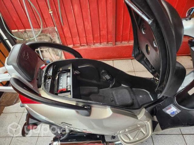 kymco grand dink 250