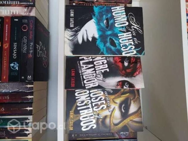 Trilogía juvenil hija de humo y hueso