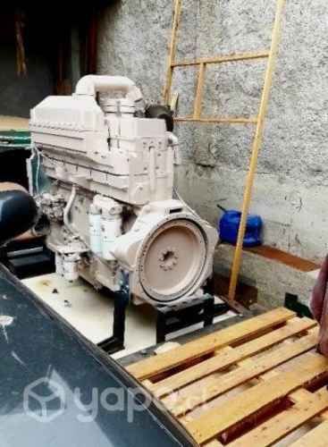 Cummins KT19 motor 600 hp. USA