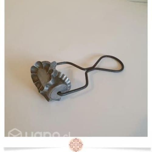 *Antiguos Objetos de Conina&Mesa