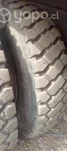 Vendo tolva Ford l8000