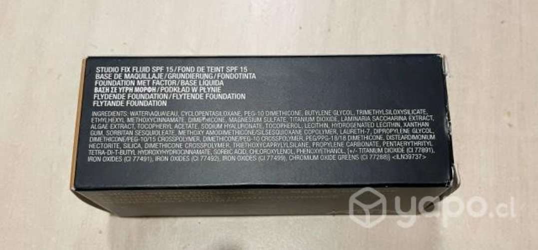 Base de maquillaje MAC NUEVA, Studio fix fluid