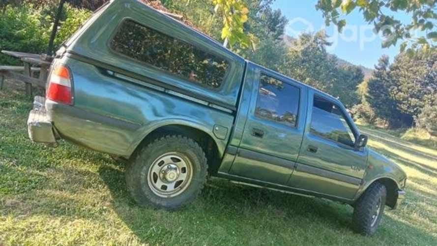 Chevrolet luv año 2000
