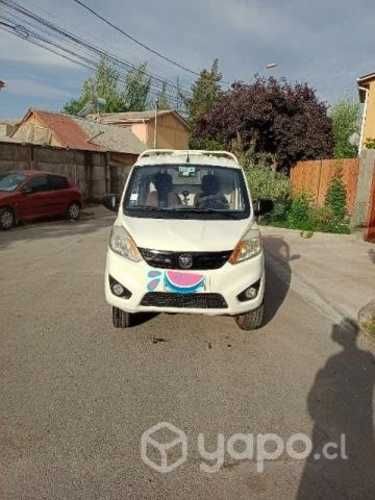 Foton midi truck