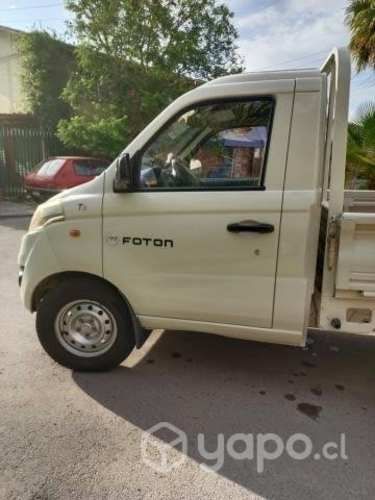 Foton midi truck