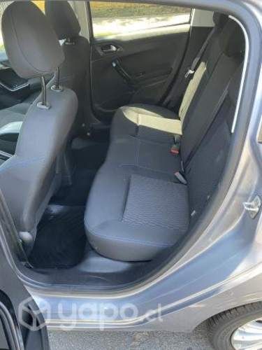Peugeot 208 2020