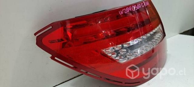 Foco trasero mercedes benz c300