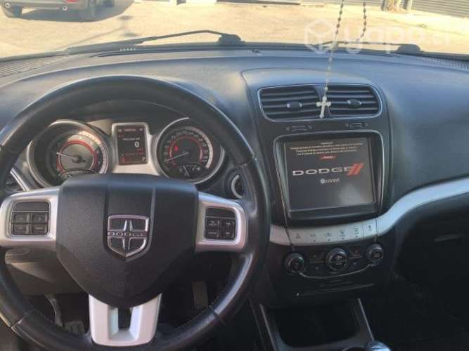 Vendo Journey 2015 automático