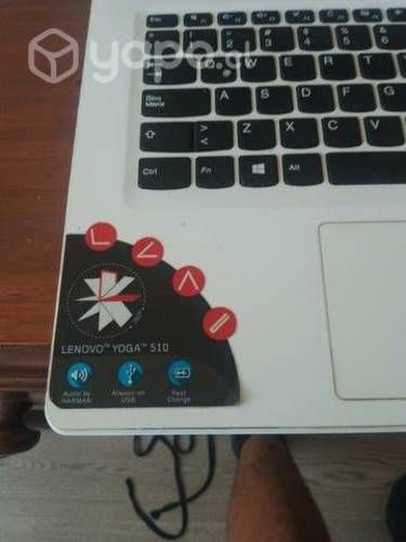 Nootbook Lenovo Yoga 510 360° pantalla táctil