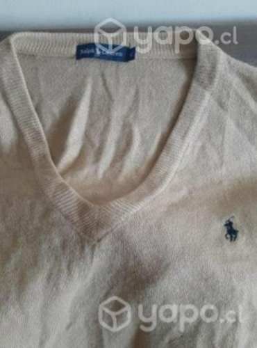 Pack de Ropa de marca y zapatillas