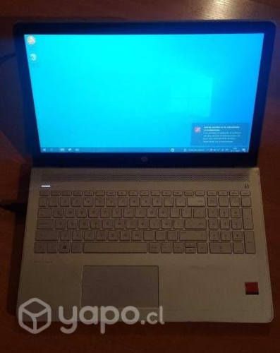 Notebook HP 1TB / 8GBRAM + Bolso y cargador