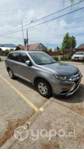 Mitsubishi outlander 2018 2.0