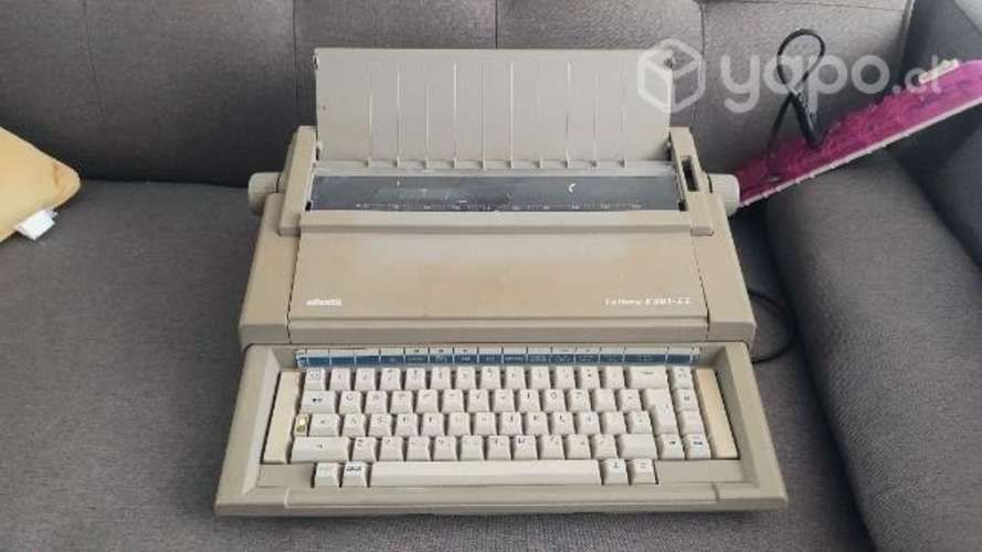 Máquina de escribir antigua