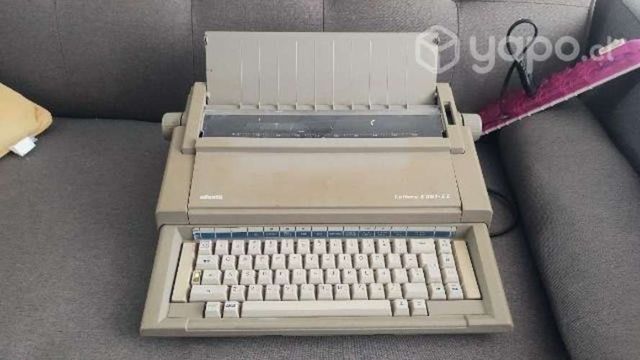 Máquina de escribir antigua