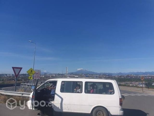 MiniBus chico Para arriendo