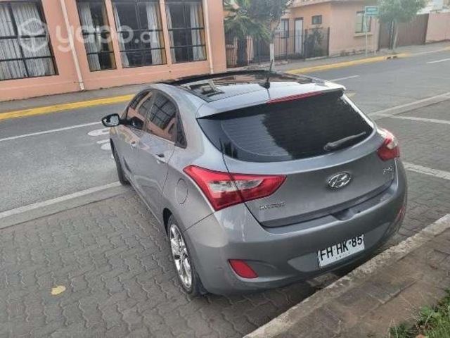 Hyundai I30 1.8 2013