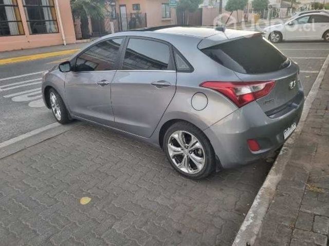 Hyundai I30 1.8 2013