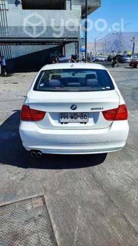 BMW 325i 2011