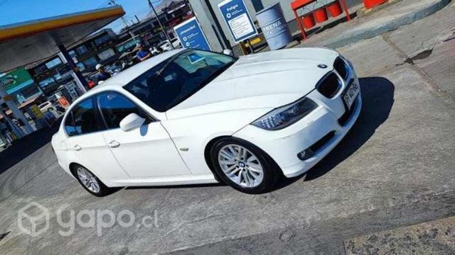 BMW 325i 2011