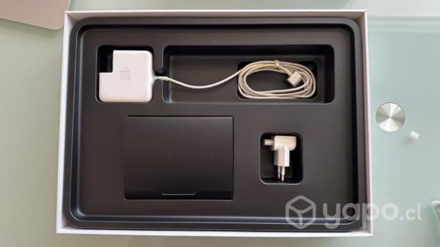 Macbook Air 13" - 1 Tb - 8 Gb RAM