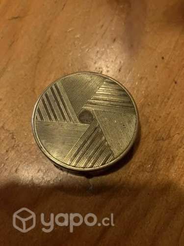 Antigua polvera francesa