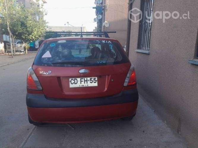 Kia motors rio 2010