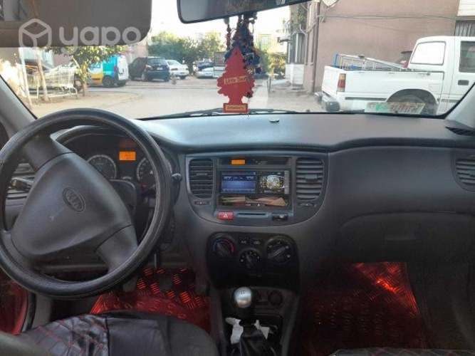 Kia motors rio 2010
