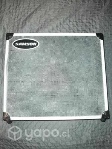 Interfaz U-phoria + mic + cable mic