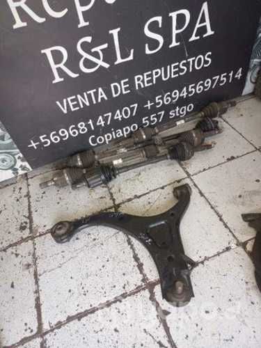 Bandeja delantera izquierda hyundai santafe 2008