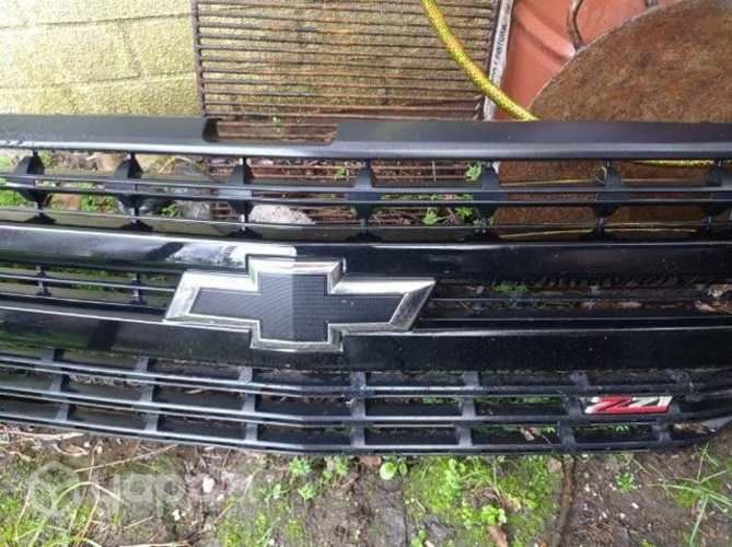 Máscara de Silverado