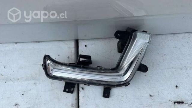 Chevrolet tracker neblinero izquierdo (20-23)