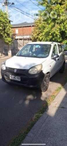 Vendo suzuki alto 2015