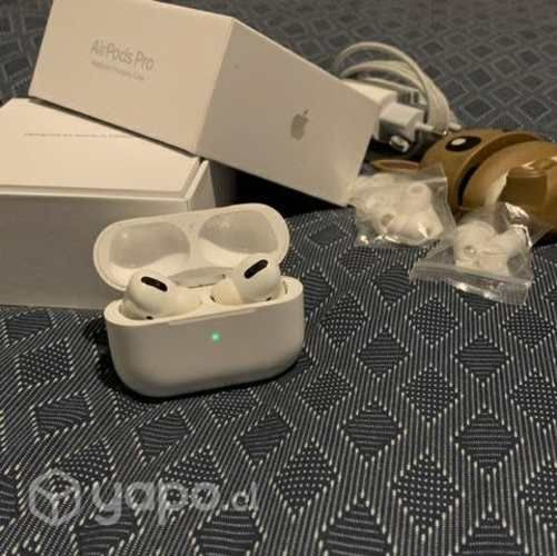 AirPods Pro - Apple