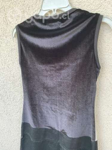 Vestido Negro con detalles