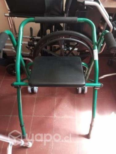 Andador ortopédico con 2 ruedas