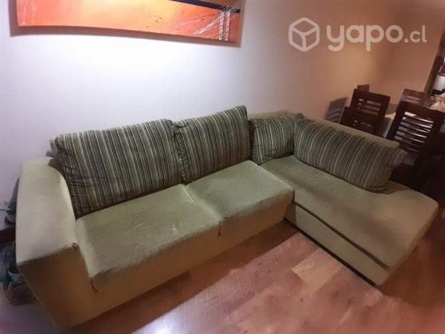 Vendo sofá usado