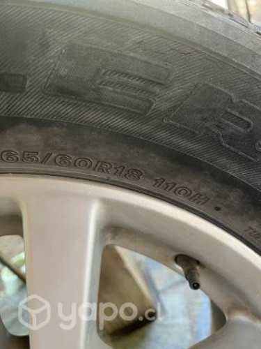 LLanta Aro 18 con neumatico