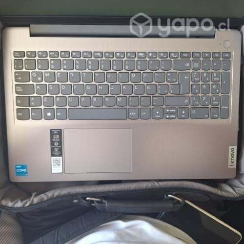 Laptop lenovo